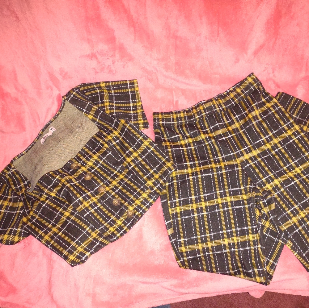 Hollister xs 2 piece set yellow and navy